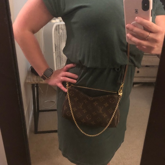 LOUIS VUITTON PALLAS CLUTCH - Picture 6 of 8